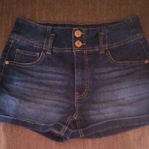 No Boundaries Blue Jean Shorts Classic Style